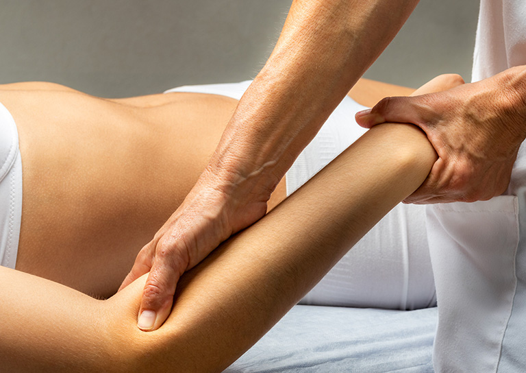 Le massage du tissu conjonctif est un massage des zones réflexes chez SOS-Massage Genève